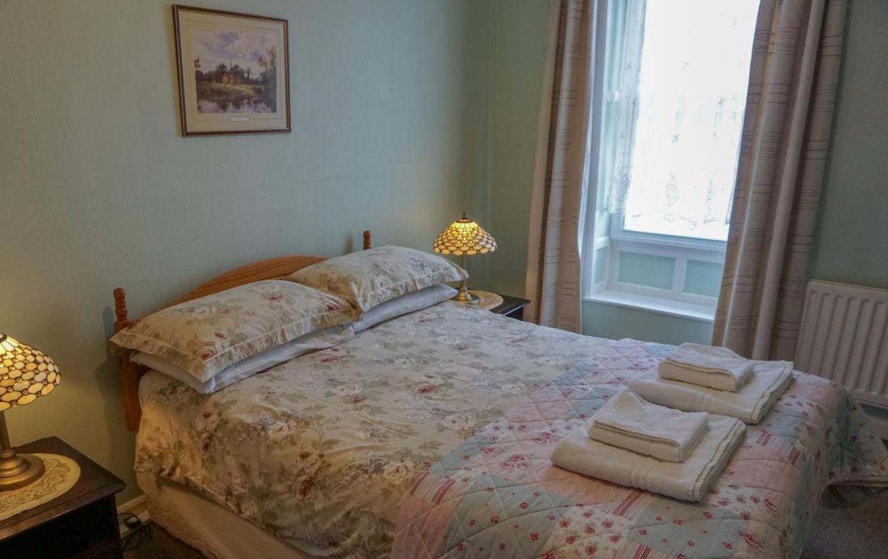 Manor House Hotel, Кокърмаут Екстериор снимка