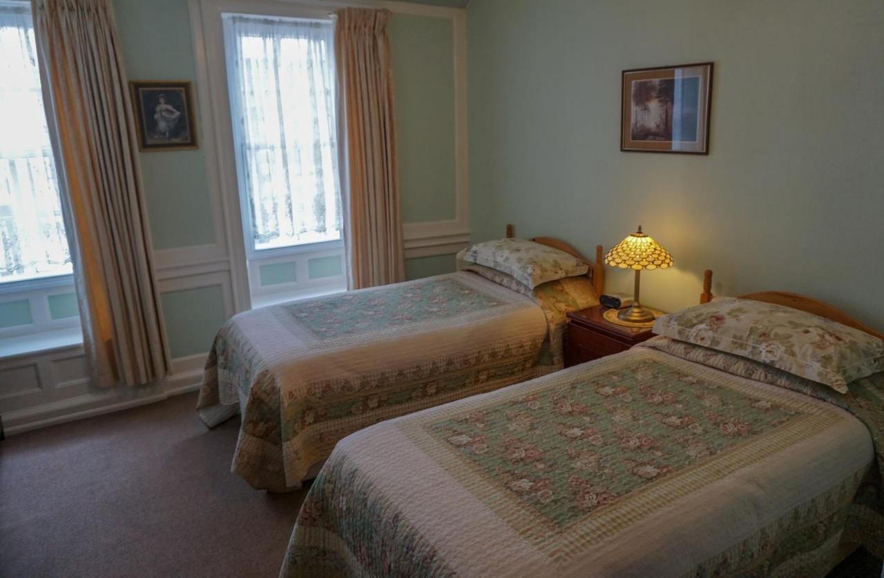 Manor House Hotel, Кокърмаут Екстериор снимка